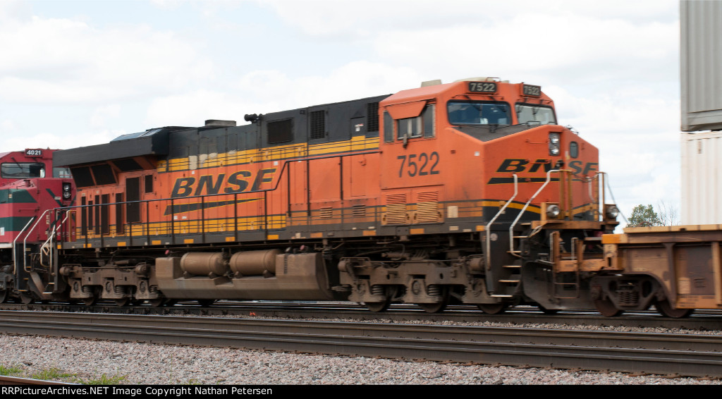 BNSF 7522